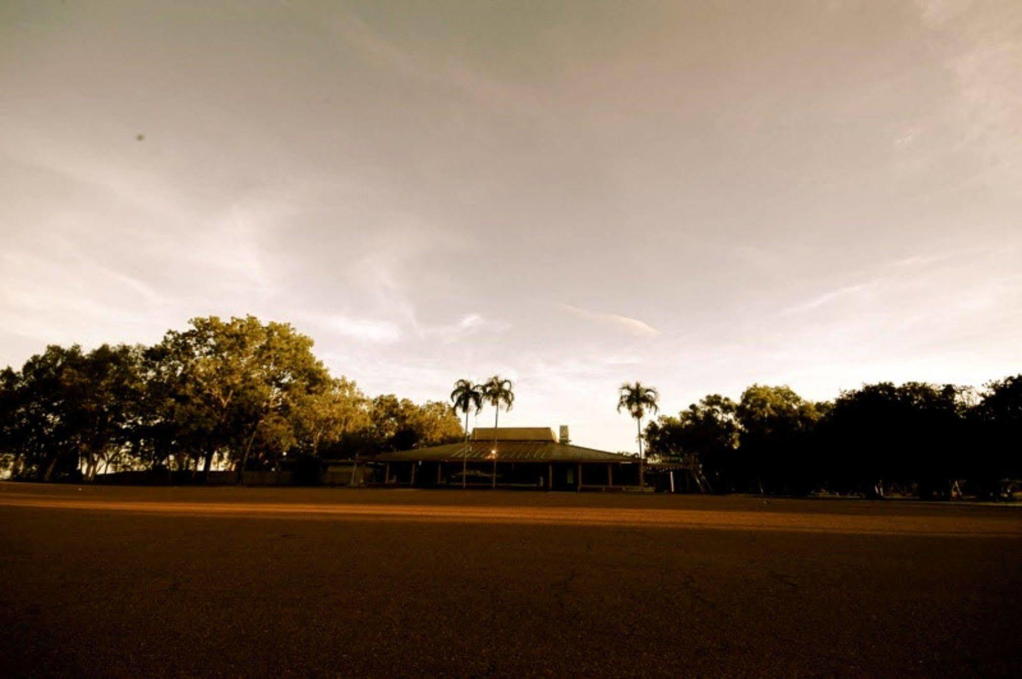 Albatross Bay Resort Weipa Exterior foto